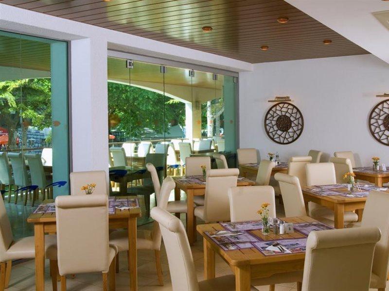 Flamingo Grand Hotel&Spa Albena Bagian luar foto